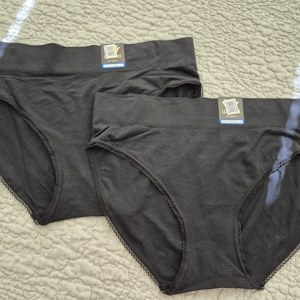 Wacoal Feeling Flexible Hi-Cut Briefs XL
